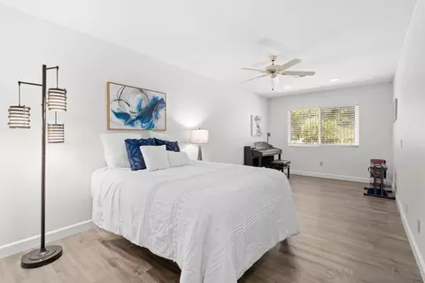 Bedroom - 17109 Cloudcroft Dr, Poway, CA 92064 photo 5 of 5