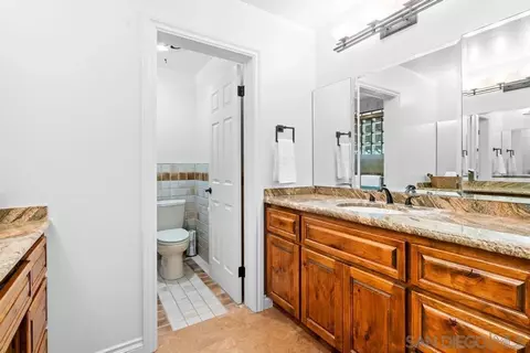 Bath - 17109 Cloudcroft Dr, Poway, CA 92064 photo 1 of 5