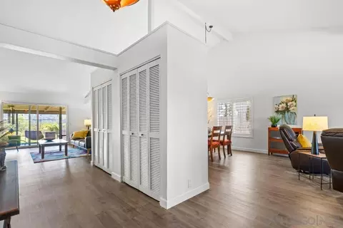 Entry Way - 17109 Cloudcroft Dr, Poway, CA 92064 photo 1 of 1