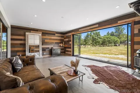 Living - 4859 Highway 79, Julian, CA 92036 photo 2 of 2