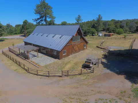 Exterior - 4859 Highway 79, Julian, CA 92036 photo 11 of 12