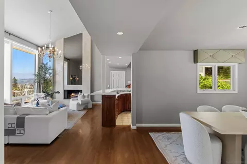 1543 Soledad Ave, La Jolla, CA 92037 photo 9