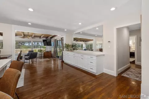 Entry Way - 5953 Lubbock Ave, La Mesa, CA 91942 photo 2 of 2