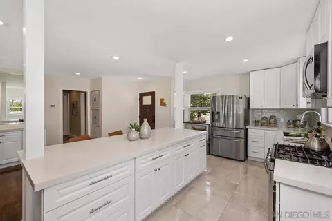 Kitchen - 5953 Lubbock Ave, La Mesa, CA 91942 photo 5 of 6