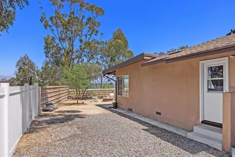 Exterior - 5953 Lubbock Ave, La Mesa, CA 91942 photo 8 of 10