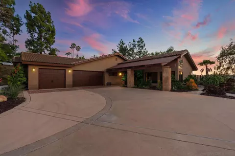 17758 Del Paso Dr, Poway, CA 92064