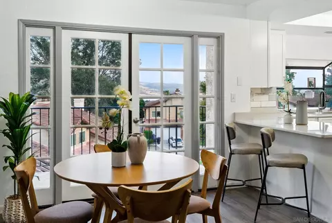 Dining - 10059 Carissa Ln, Spring Valley, CA 91977 photo 6 of 6