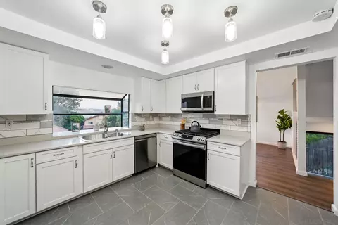 Kitchen - 10059 Carissa Ln, Spring Valley, CA 91977 photo 3 of 7
