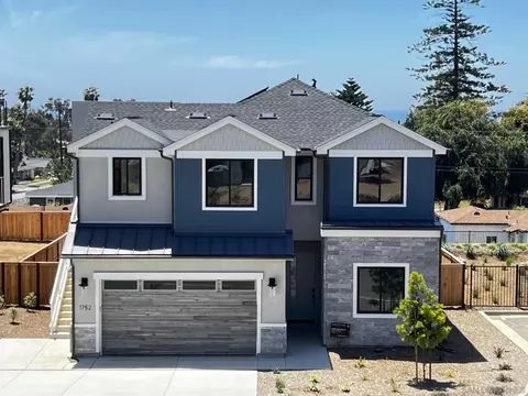 1752 Whaley St, Oceanside, CA 92054
