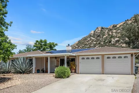 25252 Kerri Ln, Ramona, CA 92065