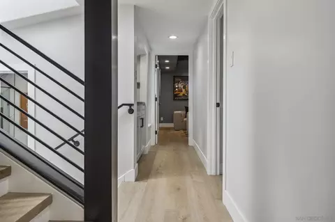 Entry Way - 2026 Estero St, Oceanside, CA 92054 photo 2 of 7