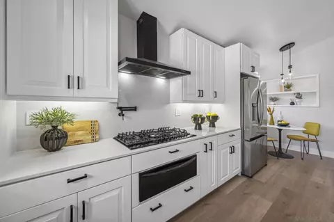Kitchen - 2026 Estero St, Oceanside, CA 92054 photo 5 of 7
