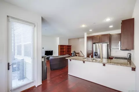 Kitchen - 9810 Old Tree Ln, Santee, CA 92071 photo 4 of 4