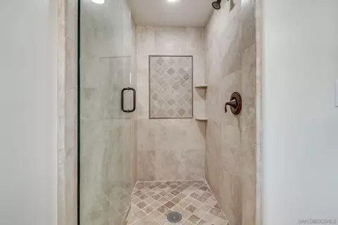 7530 Draper Ave #2, La Jolla, CA 92037 photo 18