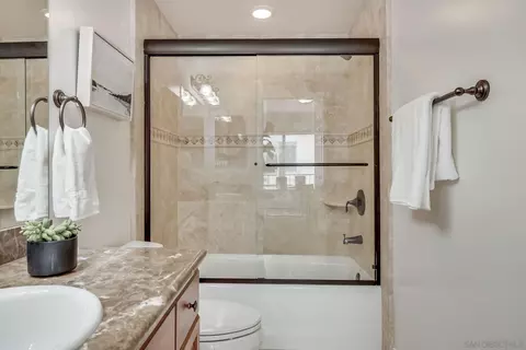 7530 Draper Ave #2, La Jolla, CA 92037 photo 22