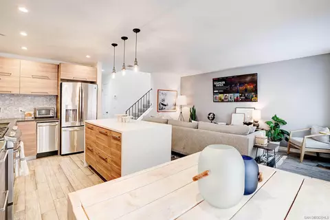 4771 Jewell St #2, San Diego, CA 92109