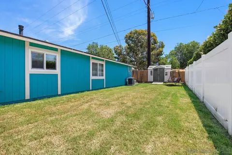 Exterior - 13961 Eastern St, Poway, CA 92064 photo 6 of 9