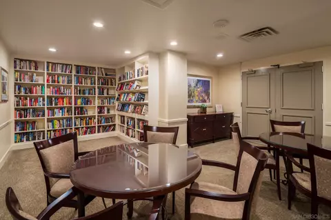 View/Area - 939 Coast Blvd #4A, La Jolla, CA 92037 photo 8 of 14