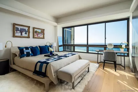 Bedroom - 939 Coast Blvd #4A, La Jolla, CA 92037 photo 5 of 5