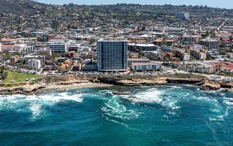 View/Area - 939 Coast Blvd #4A, La Jolla, CA 92037 photo 4 of 14