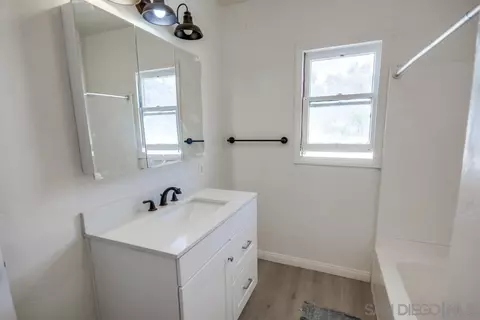 Bath - 12224 Lemon Crest Dr, Lakeside, CA 92040 photo 6 of 8