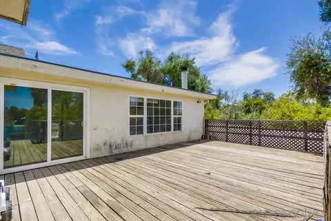Exterior - 12224 Lemon Crest Dr, Lakeside, CA 92040 photo 12 of 19