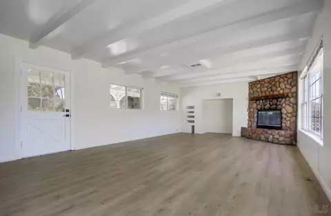 Living - 12224 Lemon Crest Dr, Lakeside, CA 92040 photo 1 of 9
