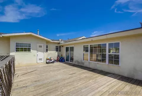 Exterior - 12224 Lemon Crest Dr, Lakeside, CA 92040 photo 10 of 19