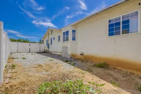 Exterior - 12224 Lemon Crest Dr, Lakeside, CA 92040 photo 7 of 19