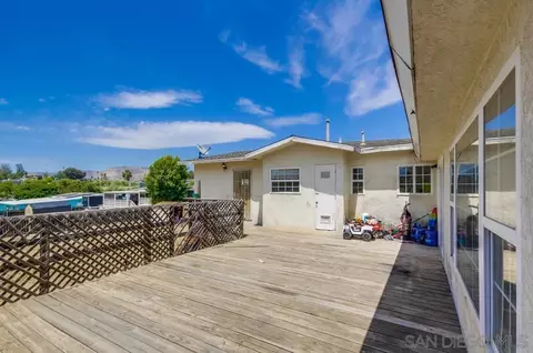 Exterior - 12224 Lemon Crest Dr, Lakeside, CA 92040 photo 11 of 19