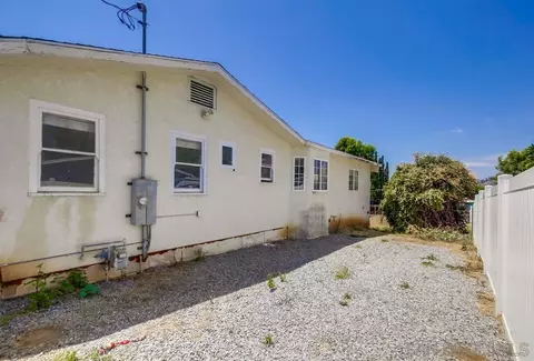 Exterior - 12224 Lemon Crest Dr, Lakeside, CA 92040 photo 6 of 19