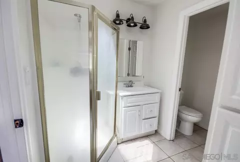 Bath - 12224 Lemon Crest Dr, Lakeside, CA 92040 photo 4 of 8