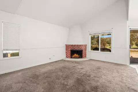4568 Coronado Dr, Oceanside, CA 92057 photo 14