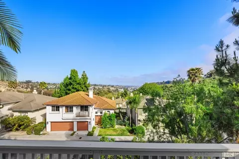 6013 Oakgate Row, La Jolla, CA 92037 photo 13