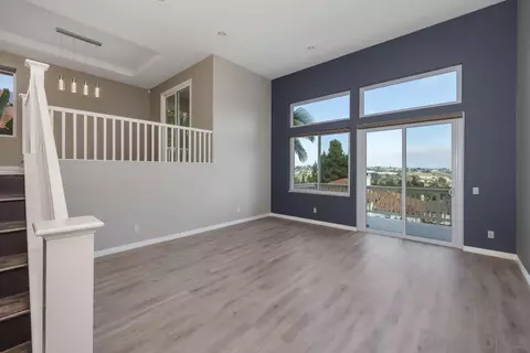 6013 Oakgate Row, La Jolla, CA 92037 photo 7