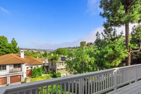 6013 Oakgate Row, La Jolla, CA 92037 photo 6