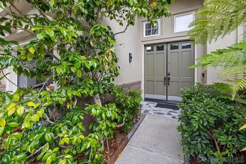 6013 Oakgate Row, La Jolla, CA 92037 photo 11