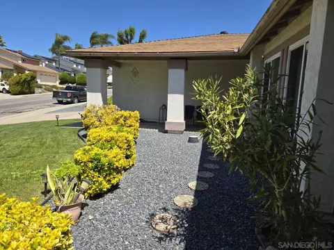 Exterior - 9343 Lake Hill Rd, Santee, CA 92071 photo 3 of 7