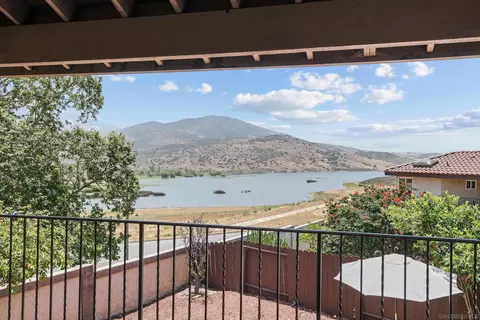 10015 Vallata Ct, Spring Valley, CA 91977 photo 15