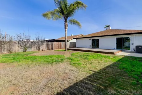 Exterior - 554 7th St, Imperial Beach, CA 91932 photo 4 of 5
