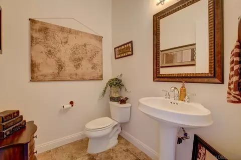 Bath - 16677 Falcon Heights Rd, Ramona, CA 92065 photo 1 of 6