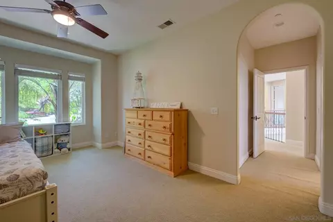 Bedroom - 16677 Falcon Heights Rd, Ramona, CA 92065 photo 6 of 10