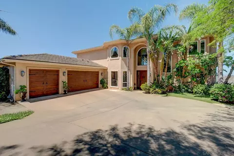 Exterior - 16677 Falcon Heights Rd, Ramona, CA 92065 photo 2 of 6