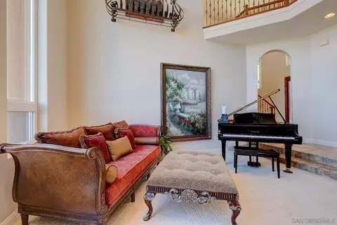 Living - 16677 Falcon Heights Rd, Ramona, CA 92065 photo 1 of 5