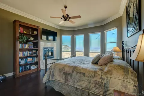 Bedroom - 16677 Falcon Heights Rd, Ramona, CA 92065 photo 3 of 10