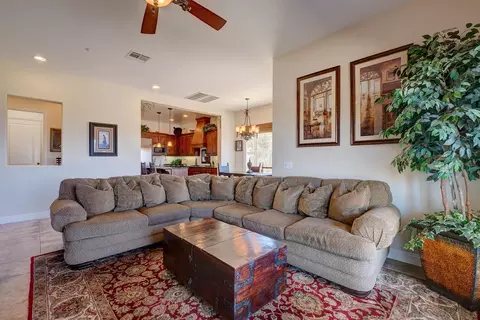 Living - 16677 Falcon Heights Rd, Ramona, CA 92065 photo 4 of 5