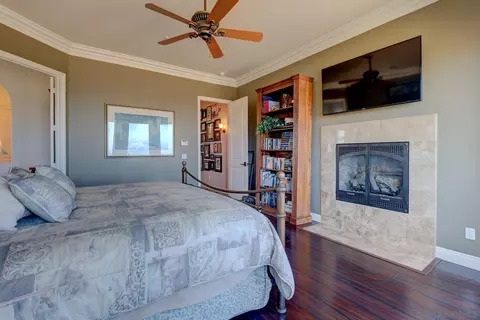 Bedroom - 16677 Falcon Heights Rd, Ramona, CA 92065 photo 4 of 10
