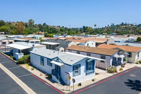 View/Area - 14093 Pomegranate Ave #216, Poway, CA 92064 photo 8 of 8