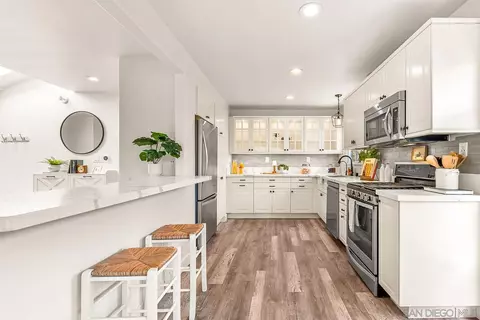 4464 Kamloop Ave, San Diego, CA 92117