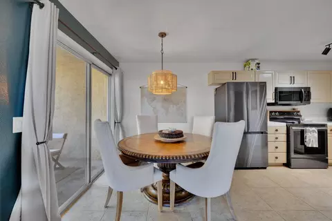 535 N Beech St #13, Escondido, CA 92025 photo 8